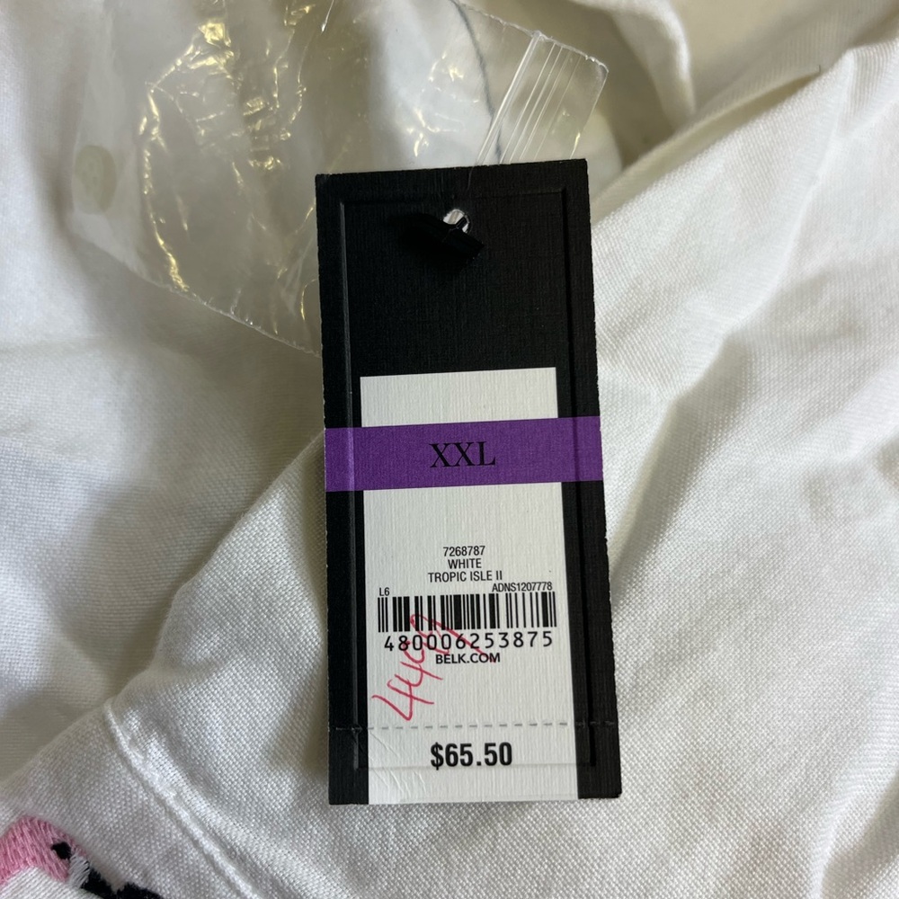 NWT Flamingo 🦩 on White Button-down Shirt - Picture 5 of 6